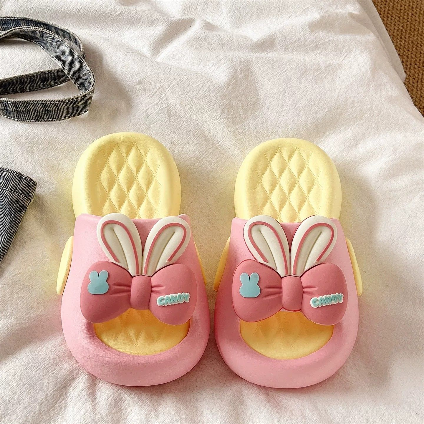 Lindas Pantuflas de Plataforma - Cotton Candy Cone reseña y precio